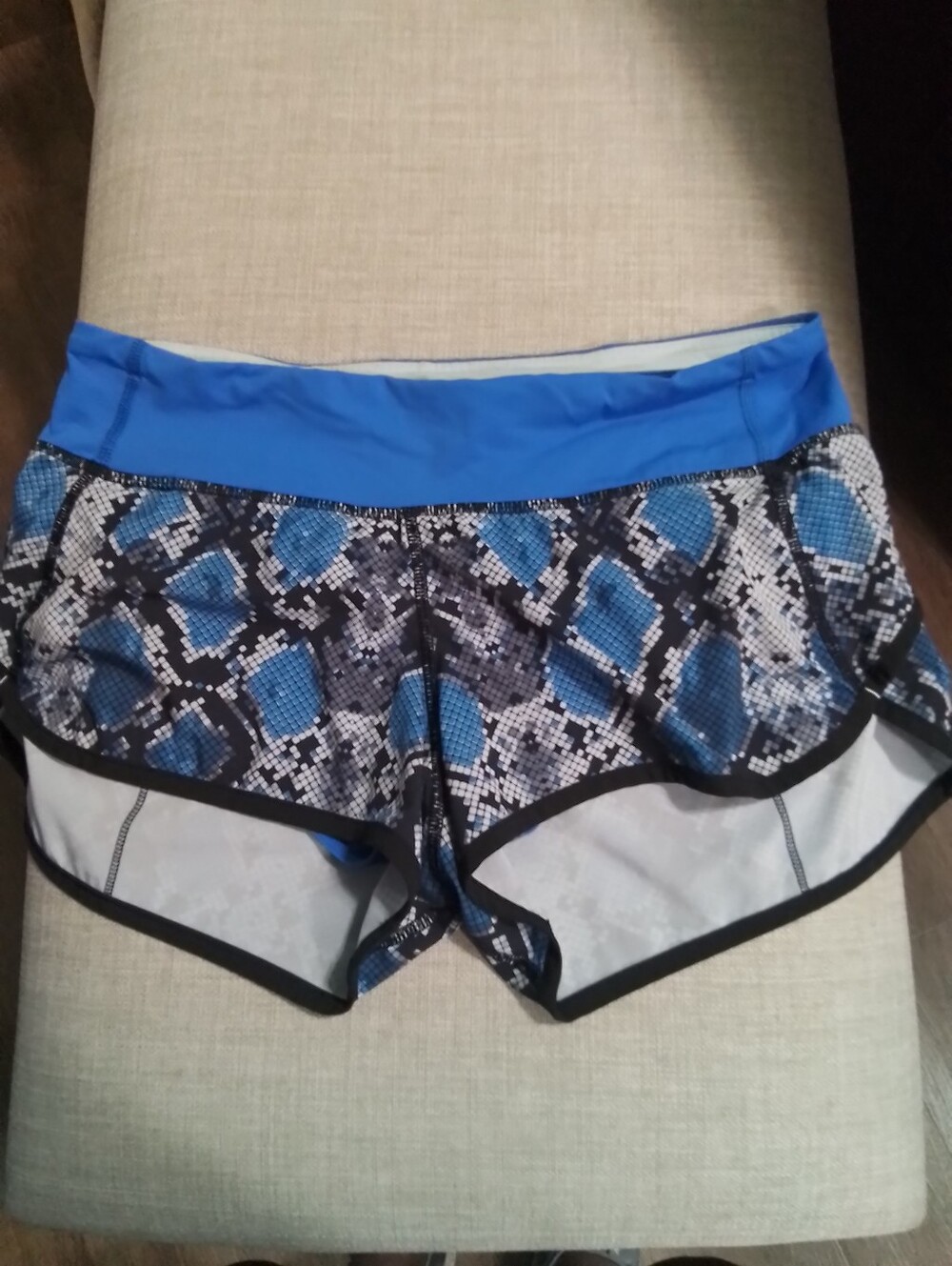 Lululemon Speed Up Shorts